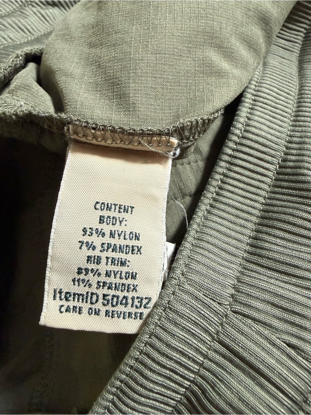 L.L. Bean Women’s Vista Camp Athletic Shorts - Picture 5 of 6